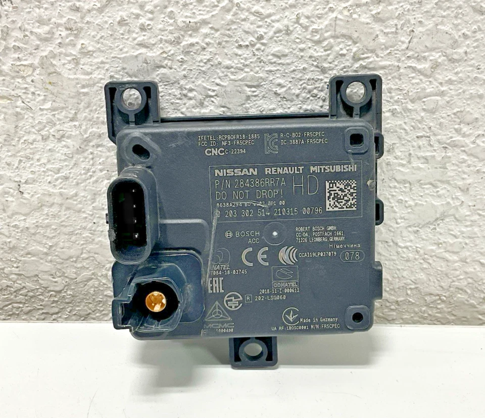 2020 Nissan Rogue Radar Distance Cruise Control Sensor 284386RR7A OEM - Bild 2 von 4