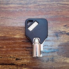 Thermaltake Level 10 GT Snow Edition Key Replacement Part