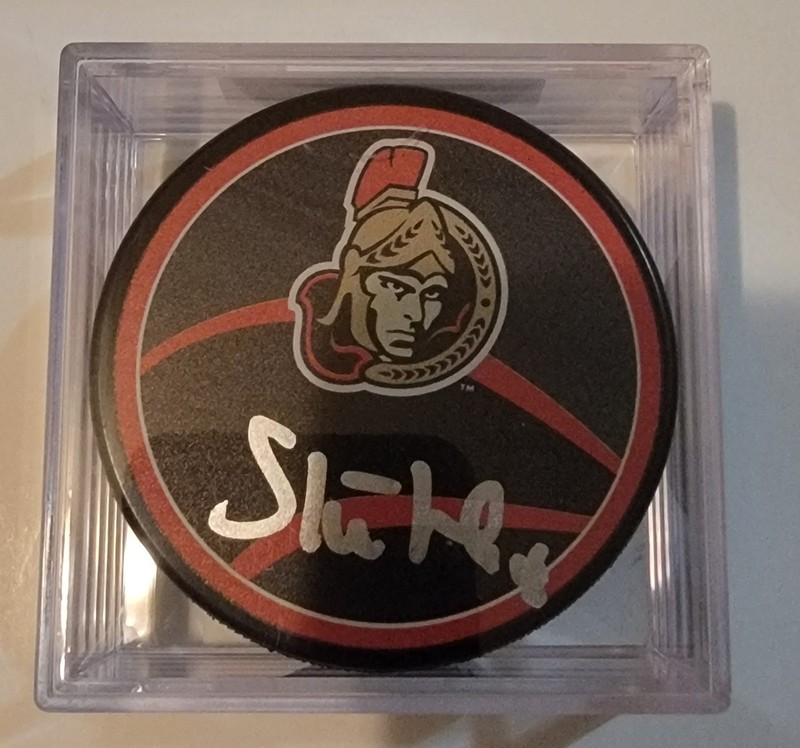 TIM STUTZLE Signed Ottawa SENATORS Reverse Retro Puck COA