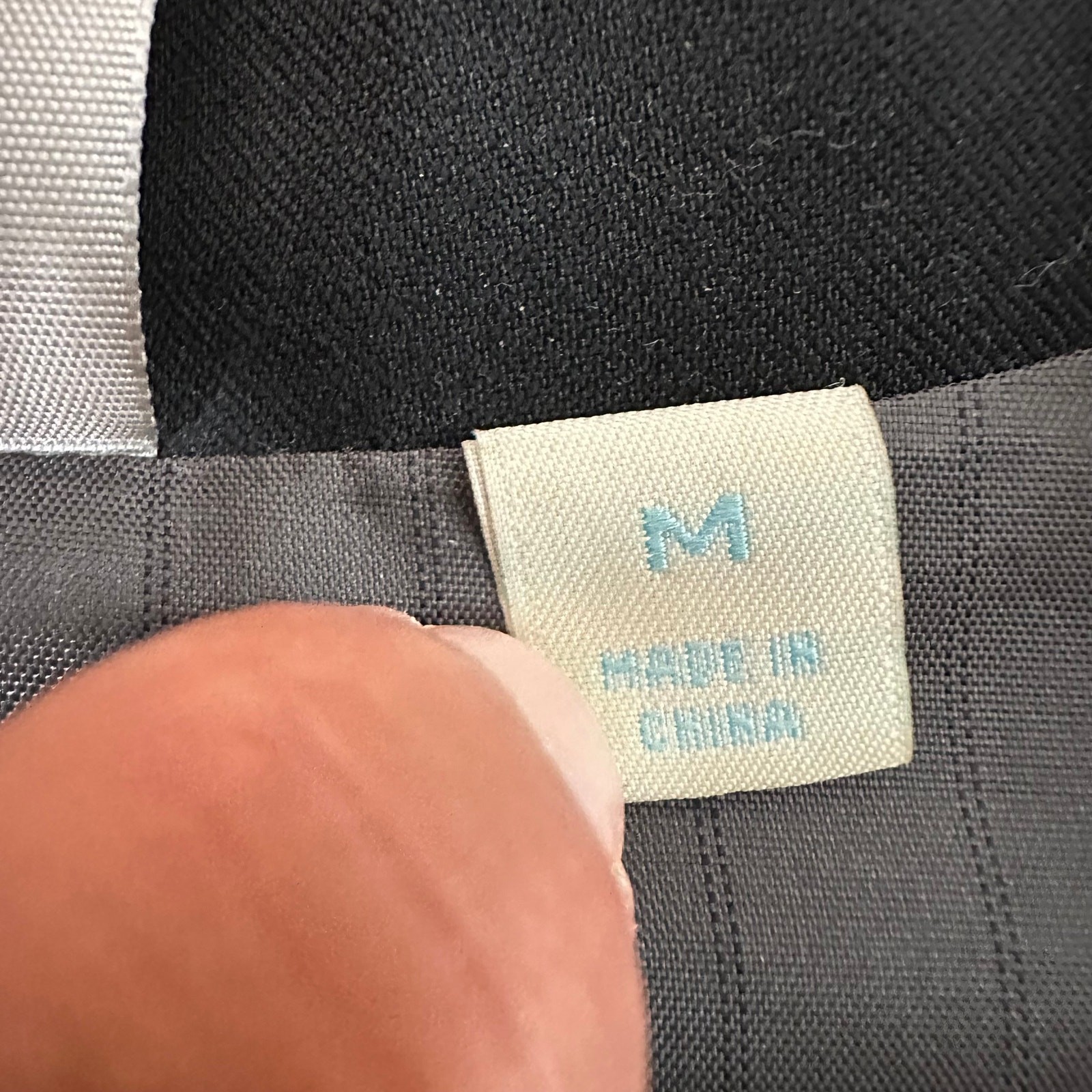 Hinge Black Two Button Blazer SIZE MEDIUM - image 3