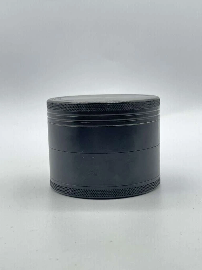 4 piece Black Herb Grinder 60mm Tobacco Grinder Spices Crusher