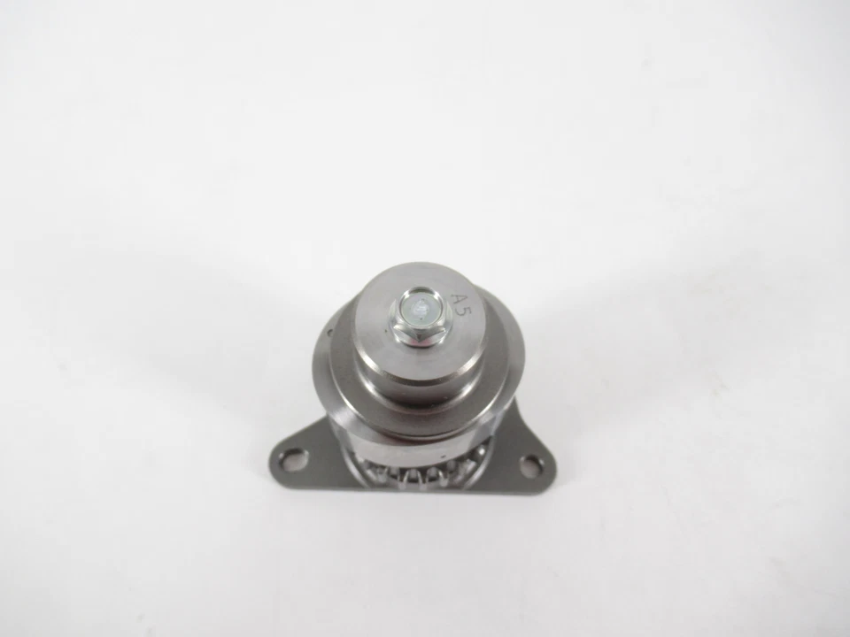 Genuine OEM Nissan Infiniti 13020-5ZM0E Fuel Pump Eccentric Camshaft Assy - Image 3 of 4