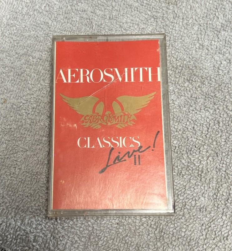 Aerosmith CASSETTE TAPE Classics Live 2 WALK THIS WAY Toys in the Attic