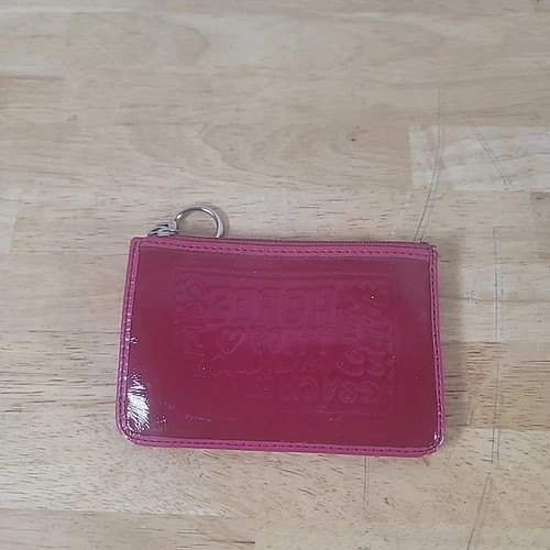 Coach Poppy Wristlet piccolo cinturino da polso in pelle verniciata manca rosso