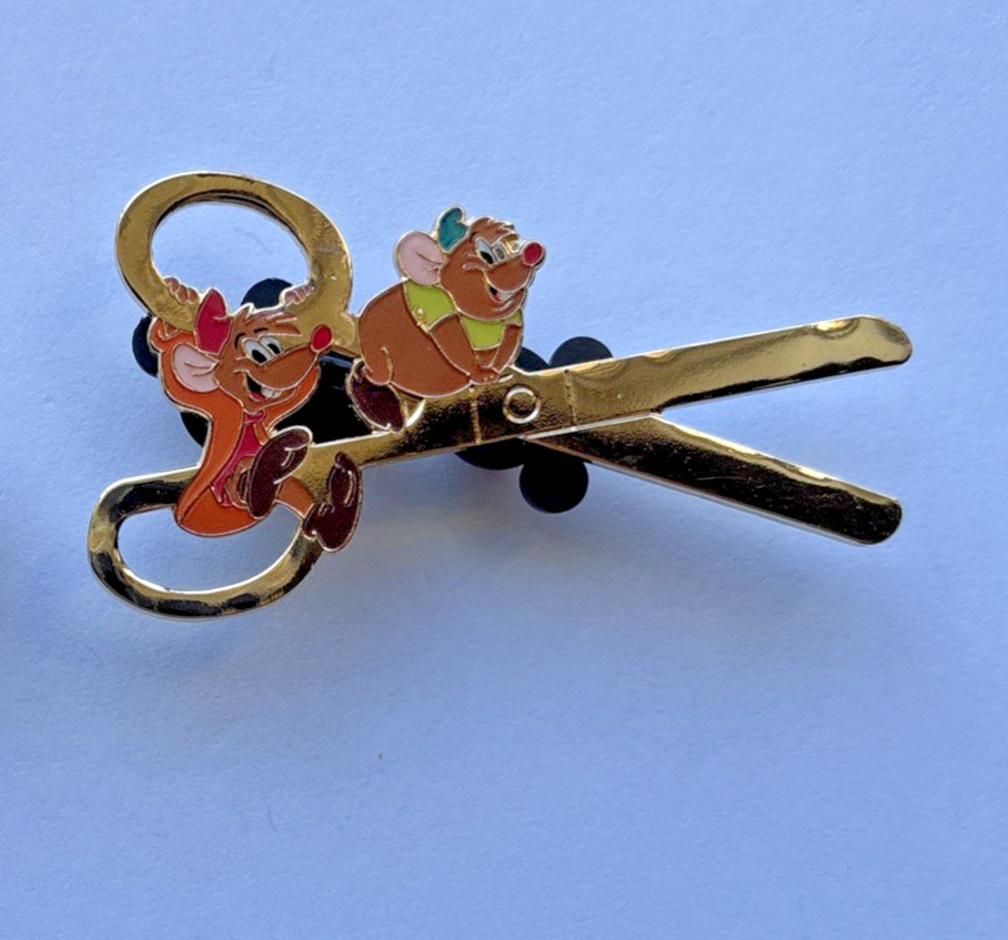 Disney Pin Jac Jaq Gus Mice Cinderella Scissors  #A98