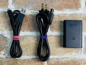 PS Vita PCH-2000 Metalic Red SONY  Japan Tested Charger 16GB Memory card