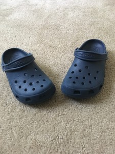 crocs big w