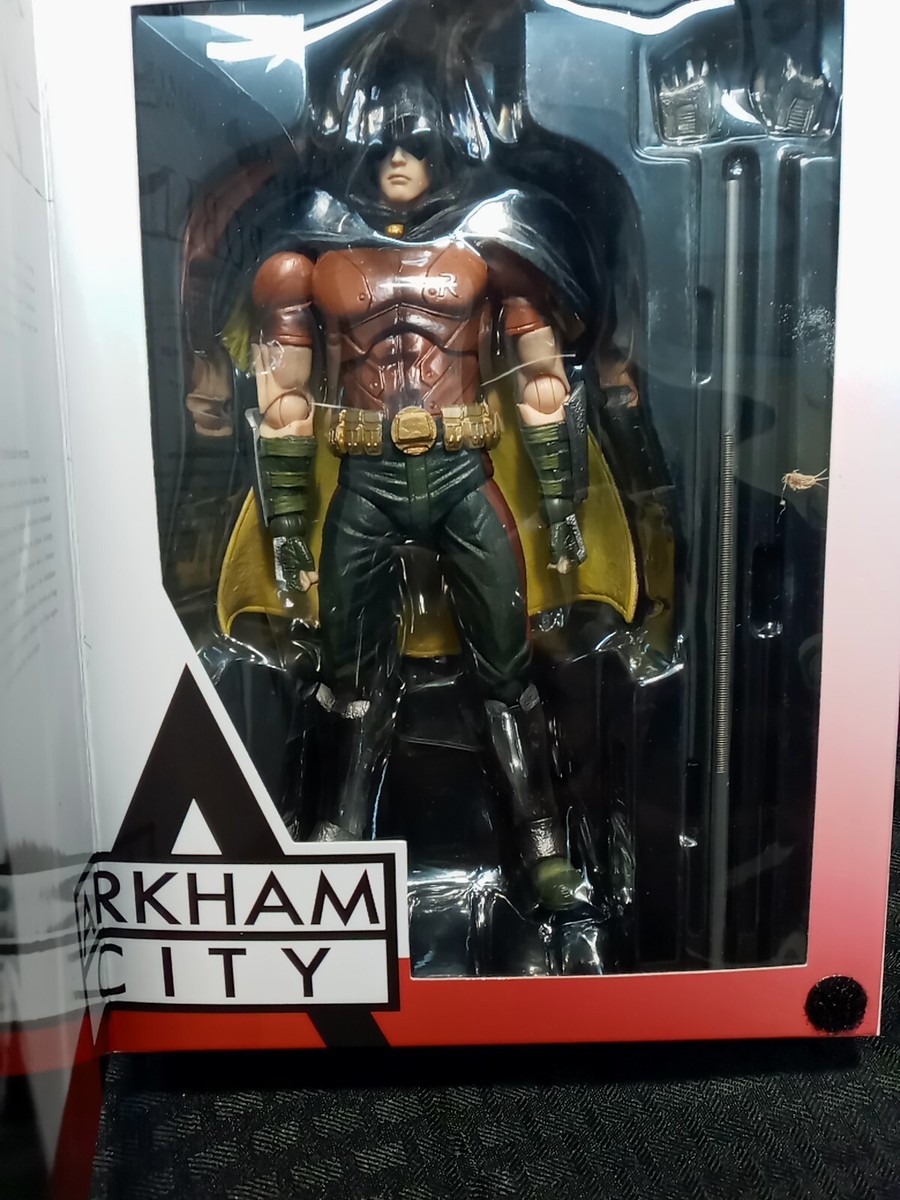 Robin - No.3 - Batman: Arkham City; Square Enix Play Arts