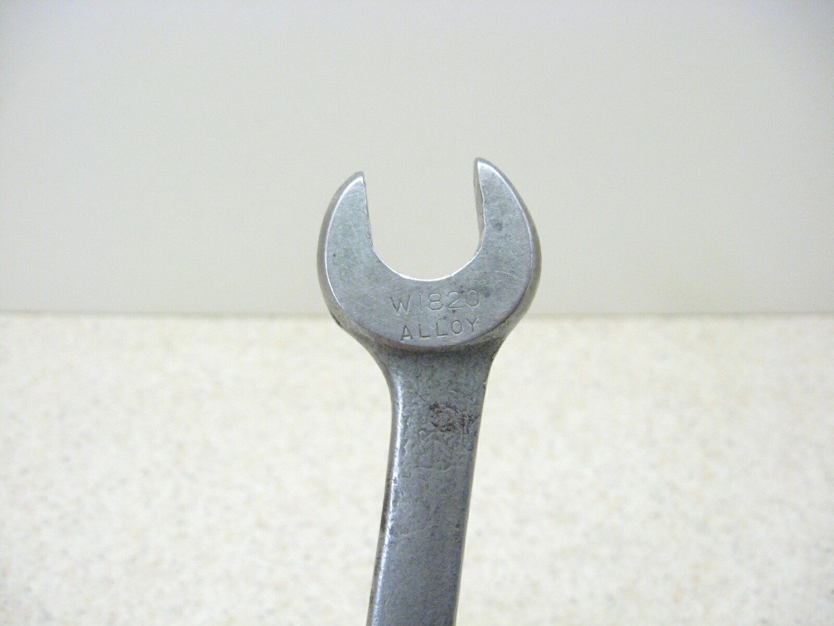 Vtg Vlchek W1820 9/16