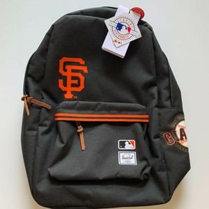herschel giants backpack