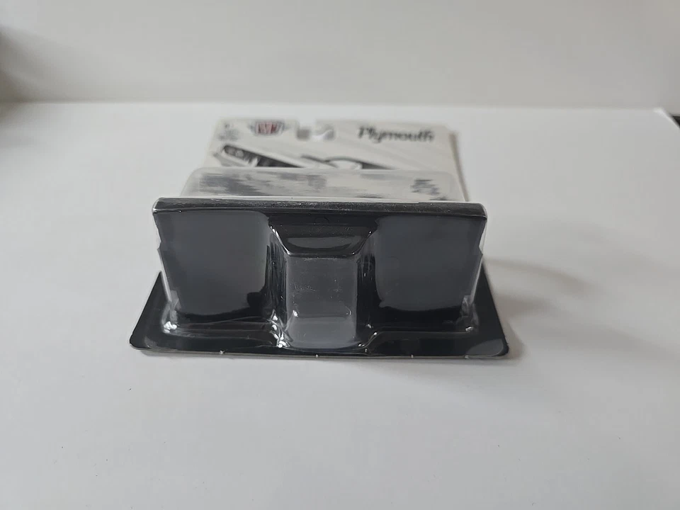 M2 Machines Chase White 1971 Plymouth Hemi CUDA BRAND NEW (1 of 750) R84 22-07 - Image 4 of 4