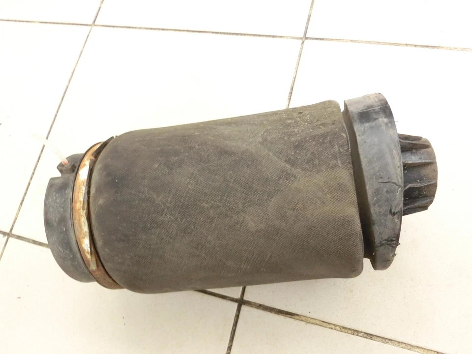 Fuelle Fuelles de aire posterior derecha para Mercedes W251 R350 07-10 - Imagen 4 de 4