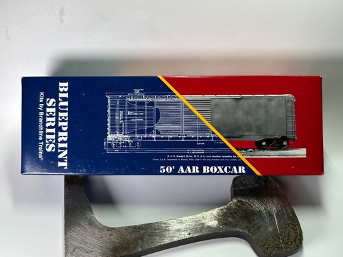 BRANCHLINE BLUEPRINT H0 Kit#1125 50' AAR DOUBLE DOOR Boxcar Chessie #28628 | Zustand: Neu