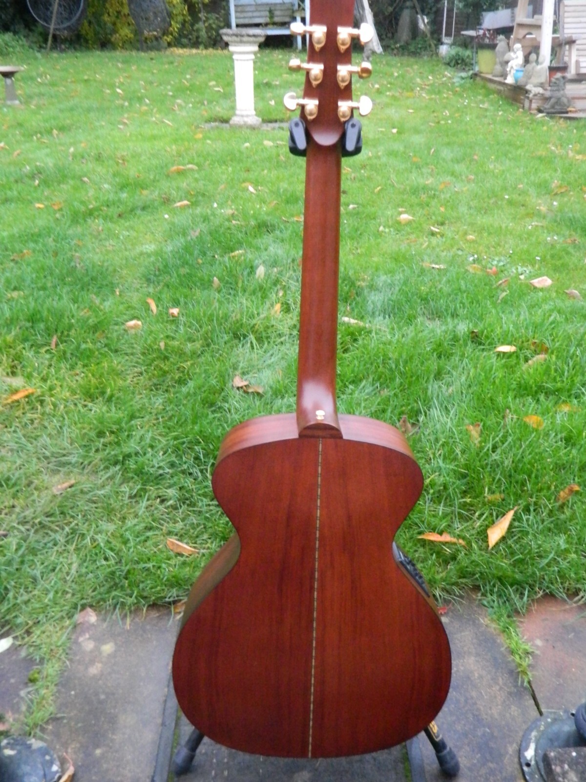 Vintage VE2000GG Gordon Giltrap Electro Acoustic Guitar With Hard Case