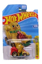 Hot Wheels Feline Lucky Yellow