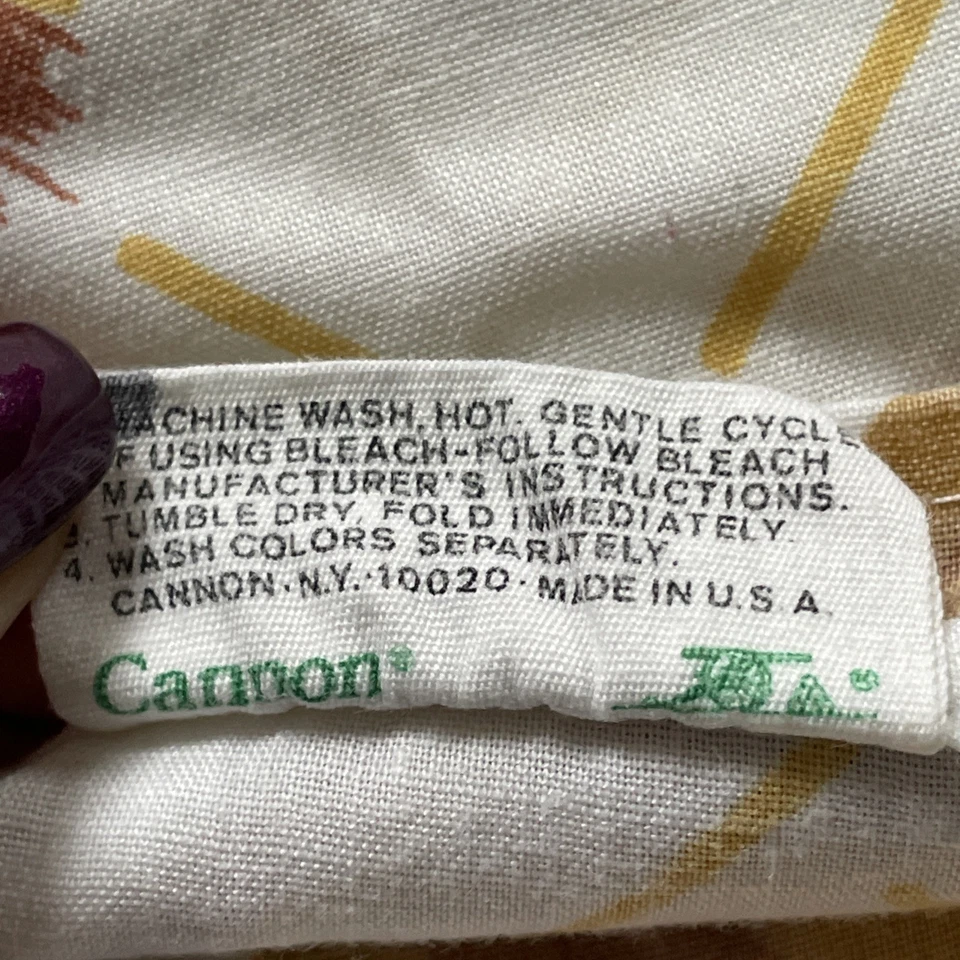 Vintage 1970s Cannon Monticello Flat Sheet Queen Size Gold Brown Geometric MOD - Image 4 of 4