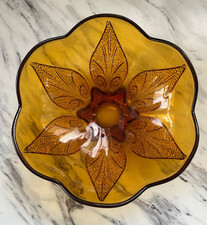 Vintage (1950s) Indiana Glass Company pressed bowl amber stippled leaf design