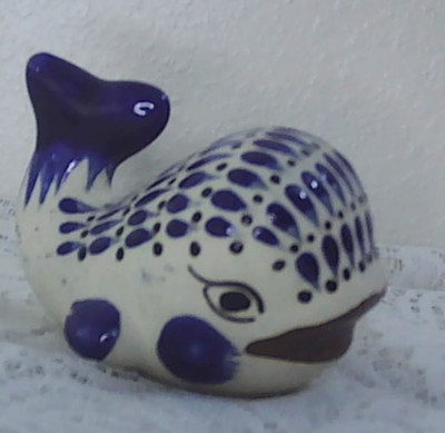 Vtg Tonal Mexico Pottery Whale Figurine Hand Painted Blue 3''