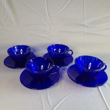 Duralex France 4 Sets Of Rivage Cobalt Blue Swirl Tea/Coffee Cups & Saucers