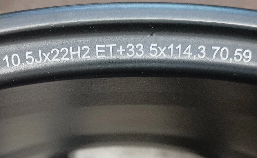 Schmidt Revolution Gambit Satin Black Alufelge 10,5x22 ET33 - Bild 4 von 4