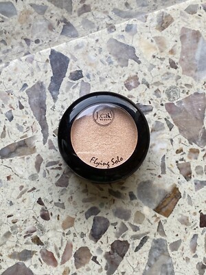 J.Cat Beauty Flying Solo Eyeshadow  FSE110 Half Naked 