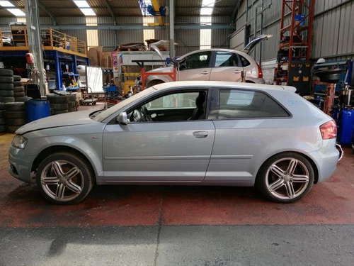 06H903017E Alternateur pour AUDI A3 (8P1) 1.8 TFSI Ambiente 2010 121010 - Photo 8/9