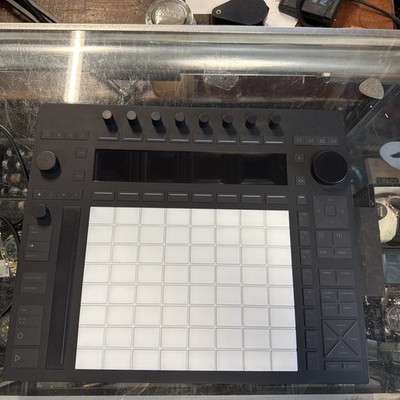 Ableton Push 3 Stand-Alone W/Power Cable Mint - Open Box
