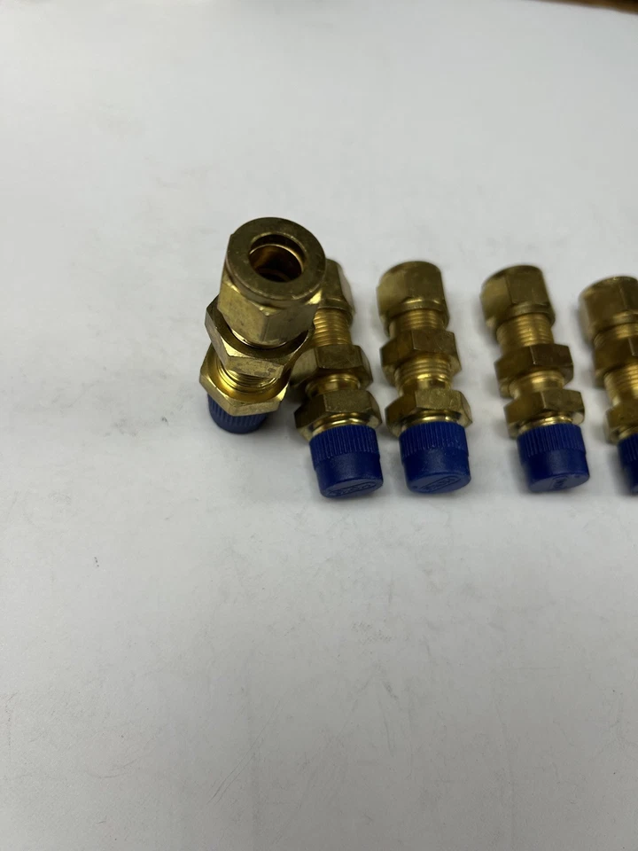 (Lot of 5) Hoke Gyrolok 3/8”Tube OD x 1/4”mnpt Brass Bulkhead Male Fitting - Image 2 of 4