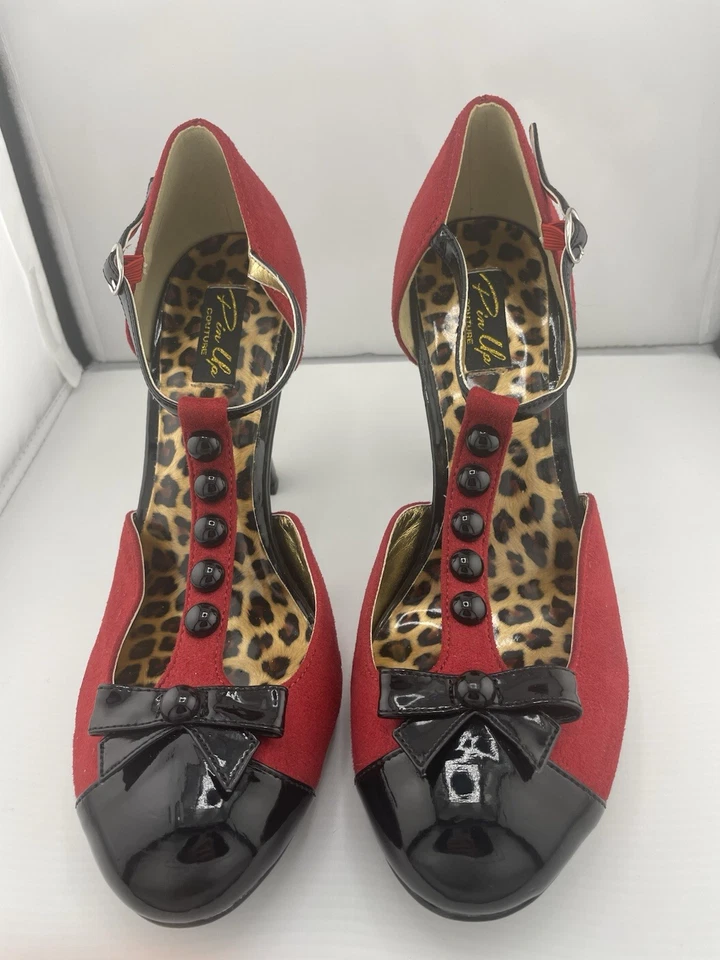 Pin Up couture размер 10 высоких каблуках T-ремень Smitten красный веганский замшевые банты запонки - Изображение 2 из 4