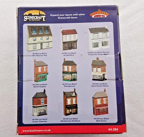 Bachmann Scenecraft 44-284 OO Gauge Low Relief Lovett's Butchers Just Plug NEW - Picture 3 of 3