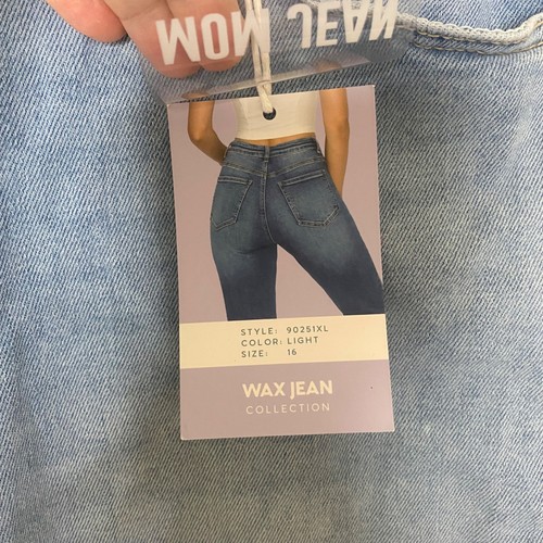 NWT Wax Mom Jeans Collection Womens 16 Light Blue High Waisted Skinny Stretch - Picture 7 of 17