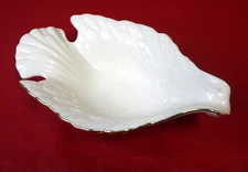 Lenox Bird Nut Candy Dish Bowl Cream Bone Color w/ Gold Trim