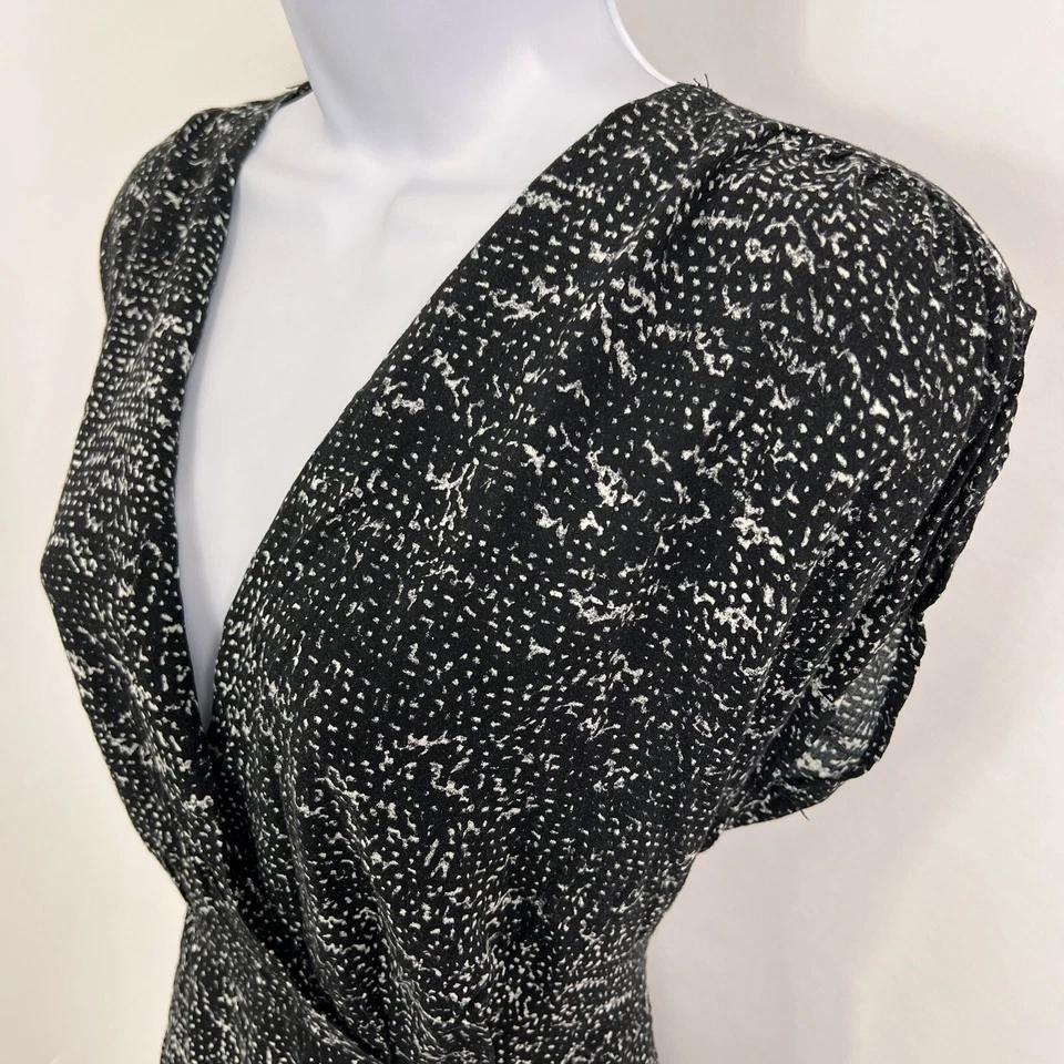 Mossimo Dress Women's Small Faux Wrap A-Line Sleeveless V Neck Lightweight Rayon - Image 4 of 4