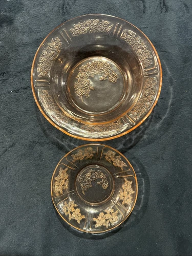 2 federal glass pink sharon cabbage rose depression glass Bowls 7.5”  5”  VTG