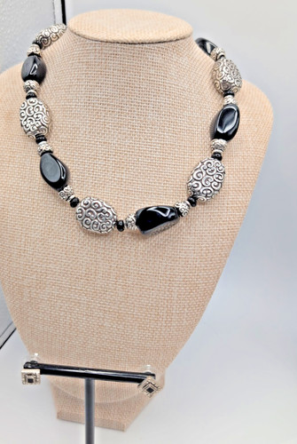 Brighton Full Moon Rising Onyx Necklace Chunky Beaded w unbranded post earrings
