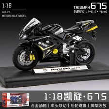 1:18 TRIUMPH 675 Motorcycle Simulation Alloy Model Adult Collection Decoration