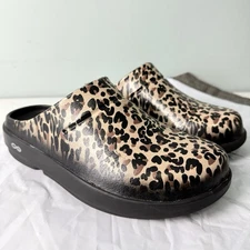 OOfos OOcloog Shoes Leopard Cheetah Womens Size 9 Men 7 Limited Edition 