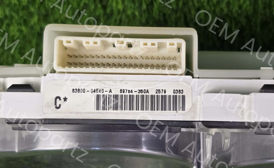 2005-2011 Toyota Tacoma Instrument Speedometer Gauge Cluster OEM USED - Image 2 of 4