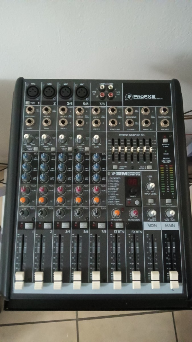 Mackie PROFX8V2 8-Channel Professional Effects Mixer for