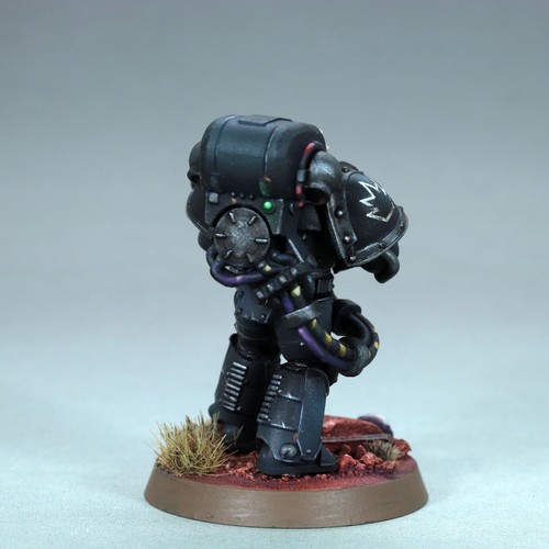 Bemalte Eradicator Miniatur Dark Angels 40k 30k schwer Multi-Melta Gewehr OSL NMM - Bild 6 von 8