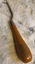 Vintage Readicut Latch Hook Tool for Rugs Wood Handle Made in England