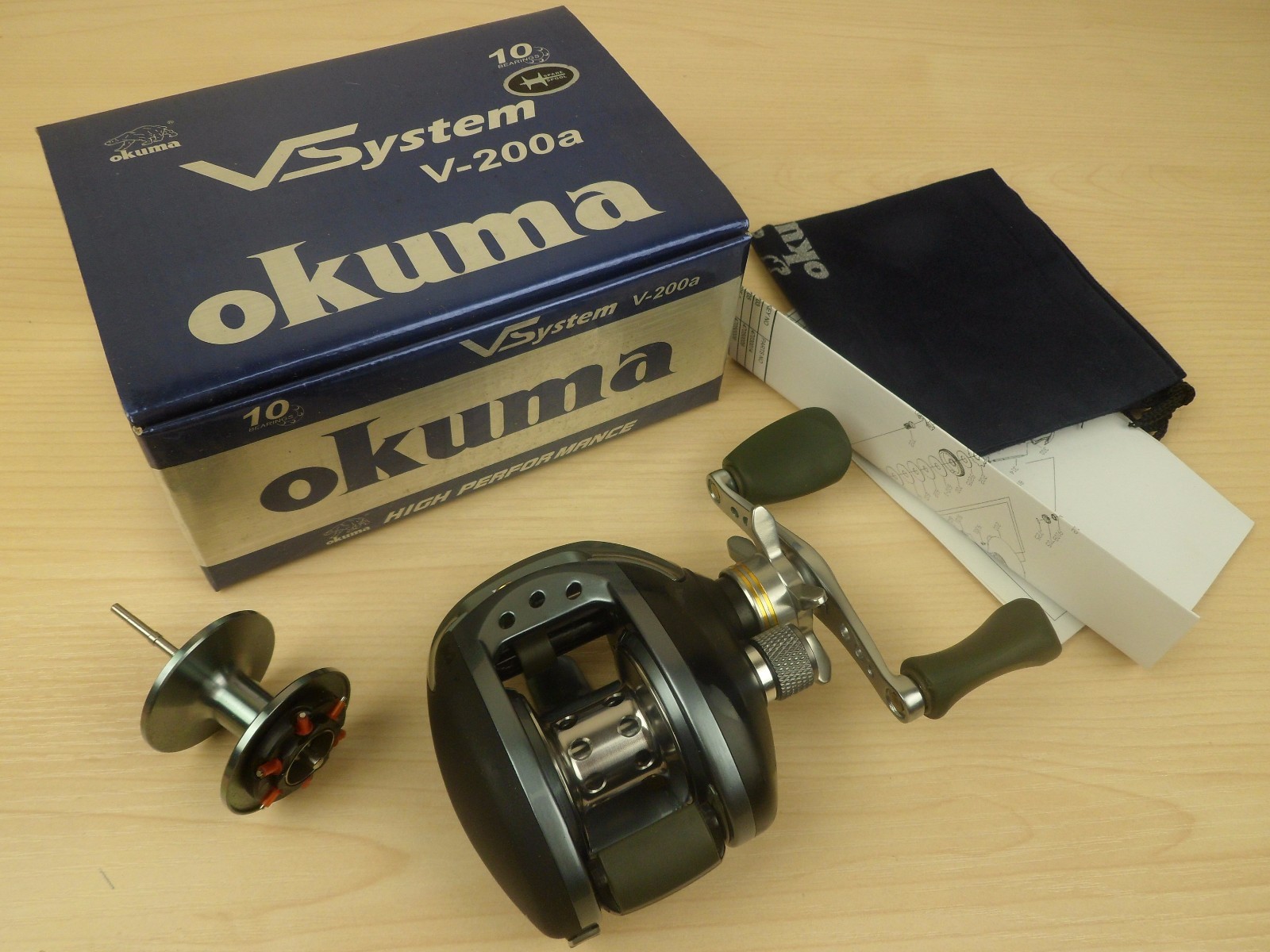 Okuma Vsystem- Low Profile V200a Aluminum Fishing Spinning Reel VS