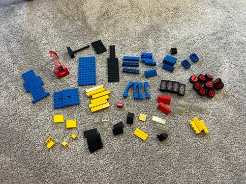 Lego Wrecker With Car Set #710 1973 Vintage 100% Piece Complete No Instructions