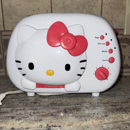 Hello Kitty Toaster 2-Slice Wide Slot KT5211 Bread / Bagel White & Pink Sanrio - Picture 1 of 6