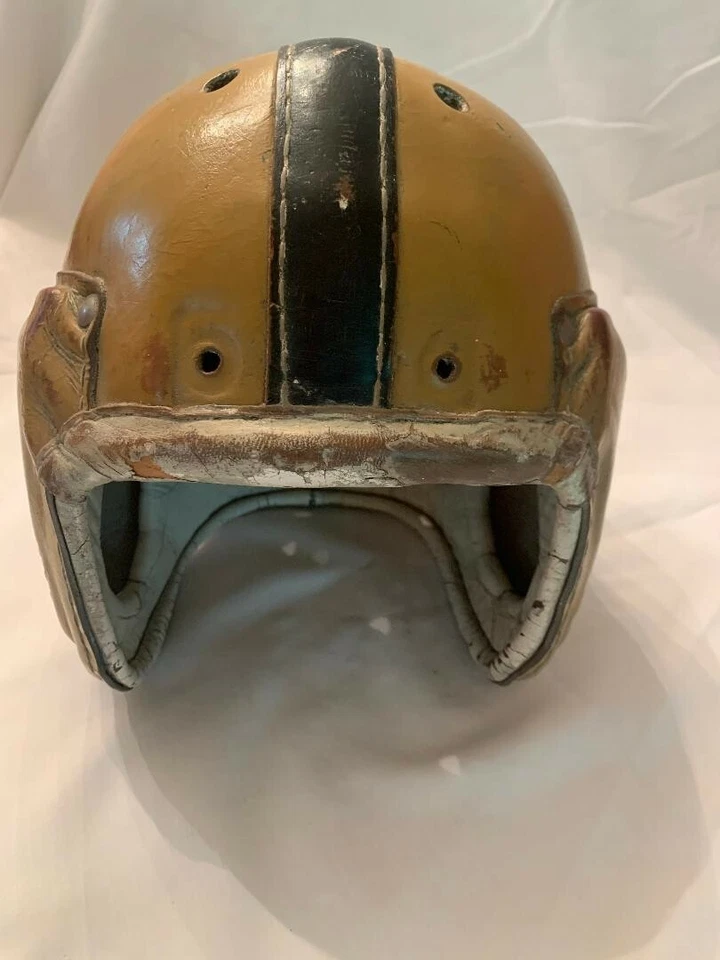 1940's vintage all leather heavy Mac Gregor model H61 football helmet - Image 2 of 4