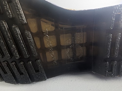 NUOVI stivali da combattimento Dr Martens 1460 sabbia arcobaleno raggi iridescenti donna 6 lacci - Foto 8 di 12