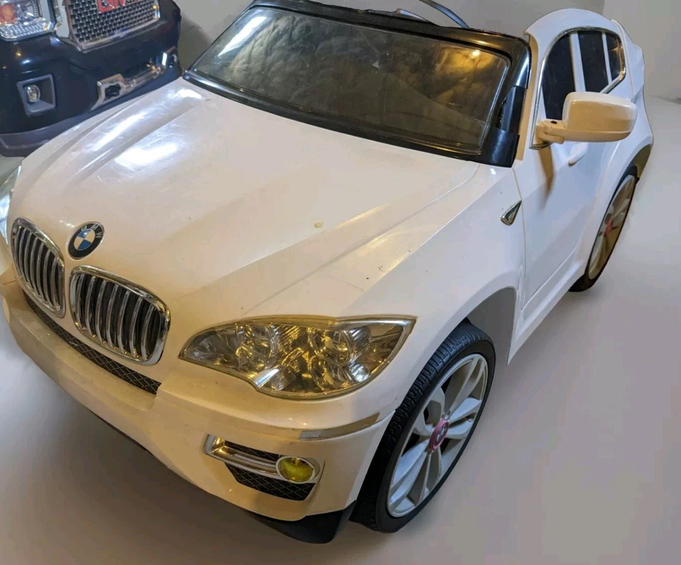 Licensed BMW Kids Ride-On Car 6V Battery Powered - Image 2 of 4