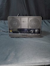 Sirius XM TTR1 Tabletop Internet Radio - powers on, no display