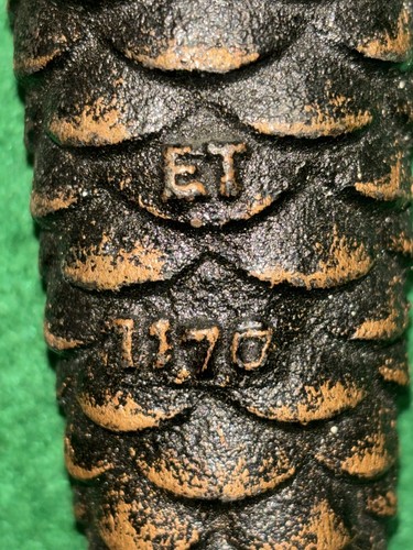 2 Vintage Cast Iron Pine Cone Cuckoo Clock  Weights  ET 1170 1241 Grams Each - Picture 2 of 11