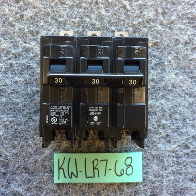 NOS SIEMENS B330H 30-Amp Three Pole 240-Volt Bolt in Breaker 3 phase circuit
